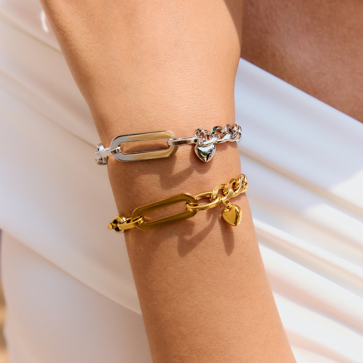 14K Gold Cuban × Oval Link Heart Pendant Bracelet