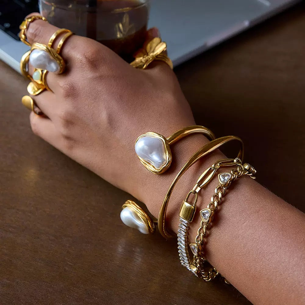 Geometric Asymmetrical CZ Link Bracelet