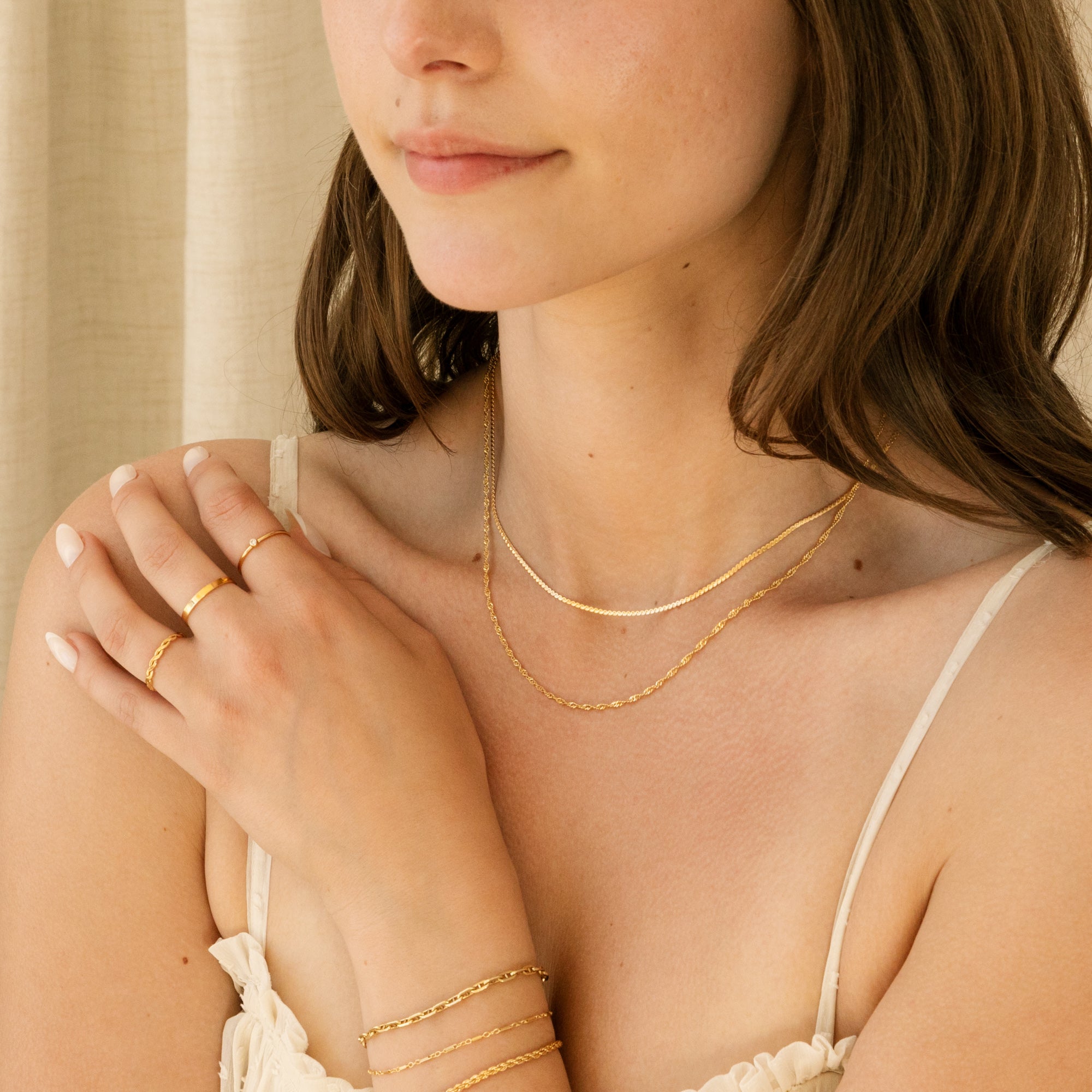 Dainty Serpentine Chain Necklace