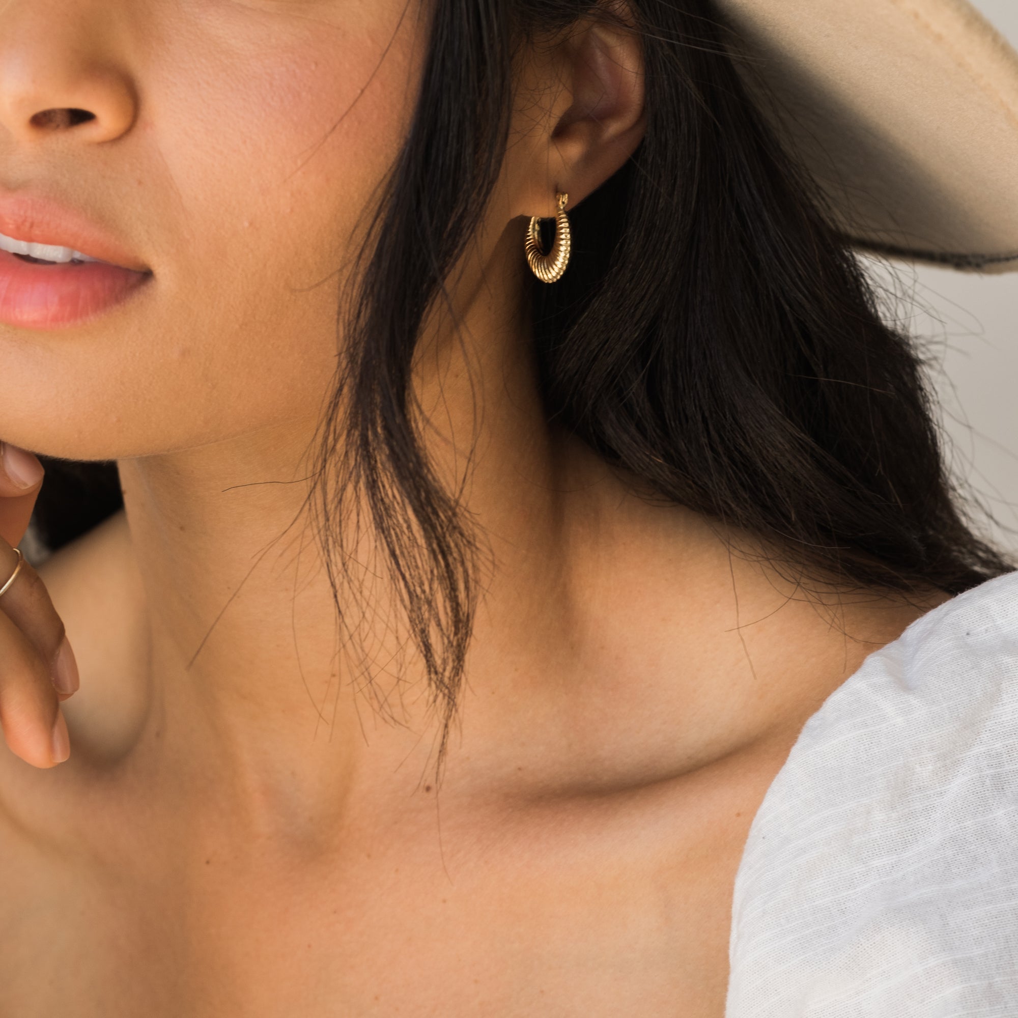 Ribbed Hoop Earrings