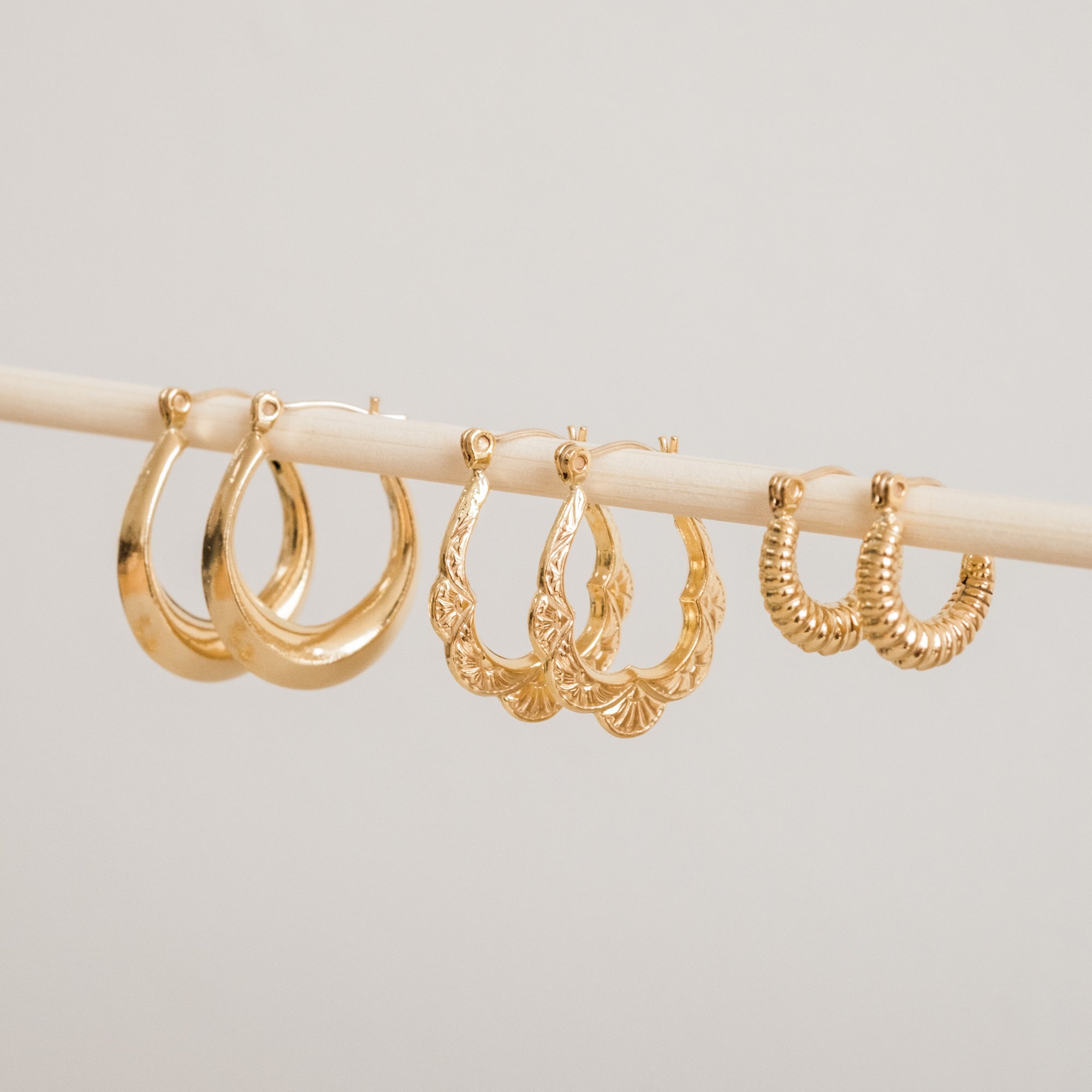 Vintage Scalloped Hoop Earrings