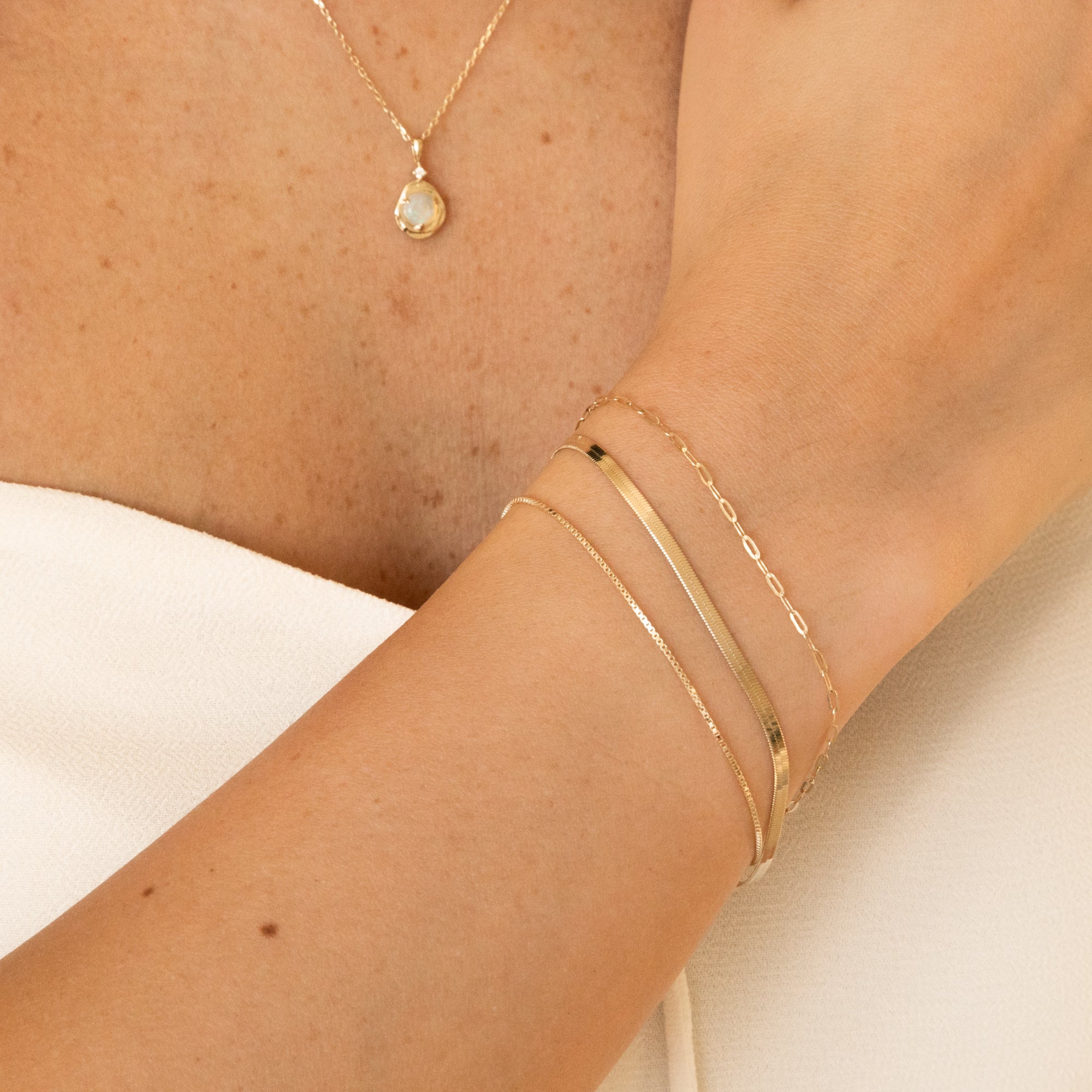 Thin Box Chain Bracelet - 14k Solid Gold