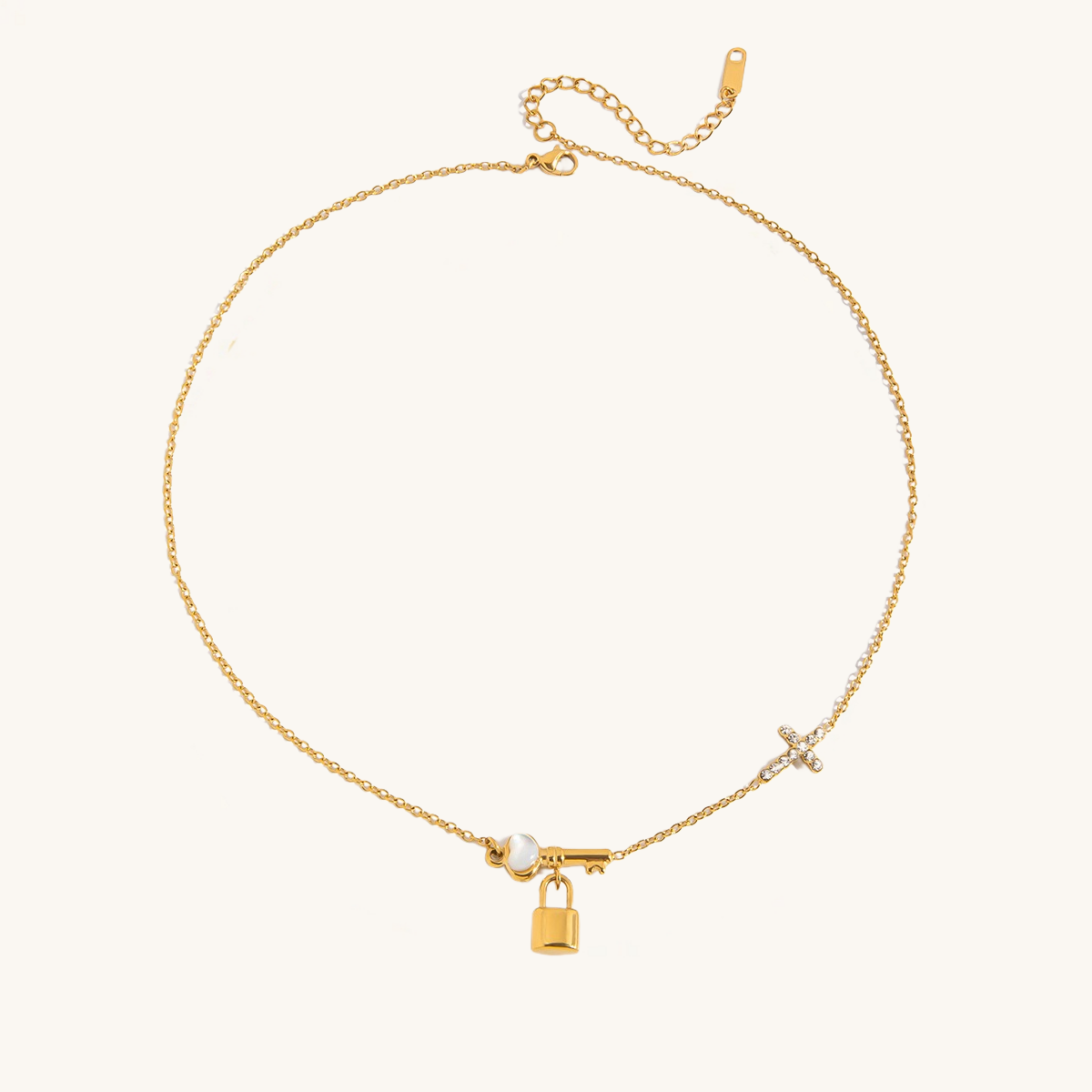 18K Gold Key Lock Pendant Necklace