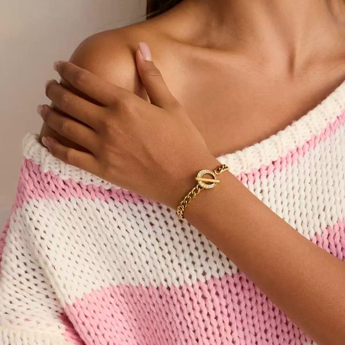 18K Gold Classic Cuban Link Bracelet