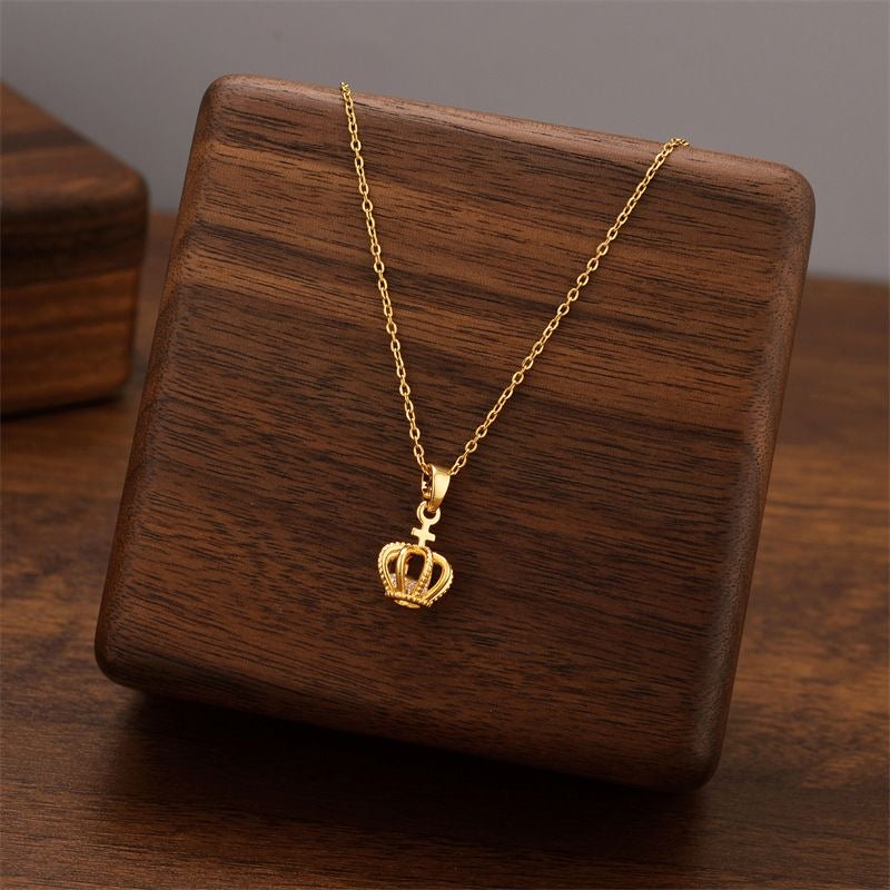 14K Gold Crystal Crown Pendant Necklace