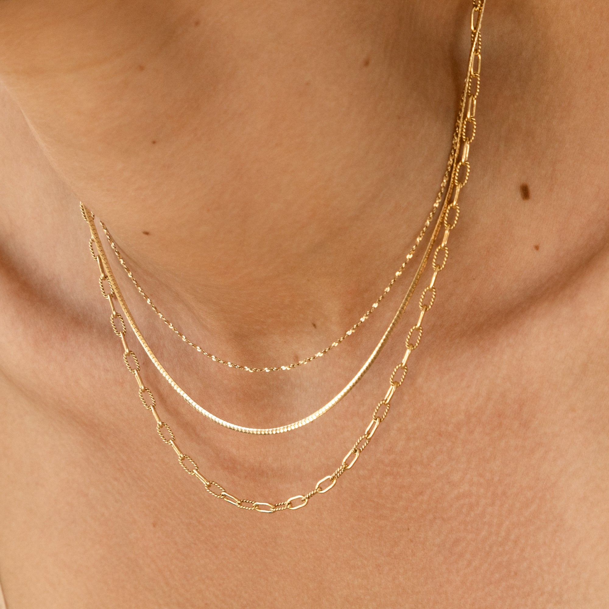 Dainty Herringbone Necklace