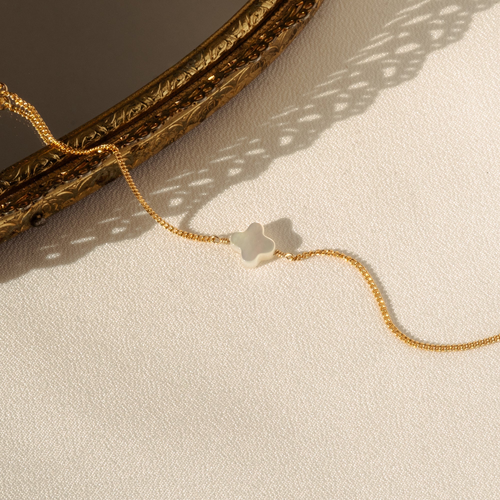 Pearl Clover Bracelet