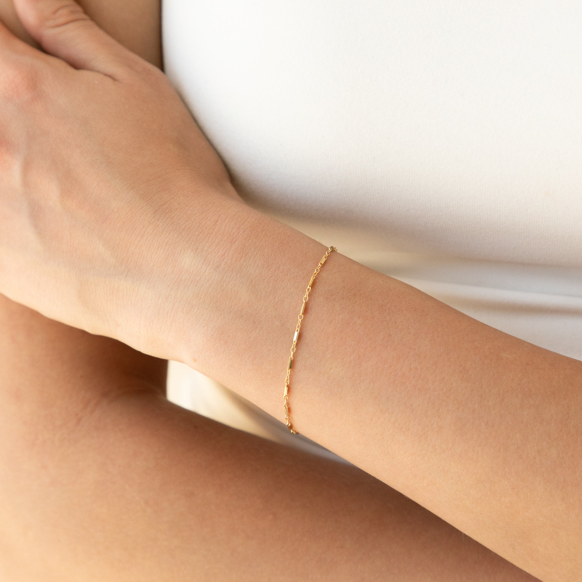 Dainty Shimmer Chain Bracelet