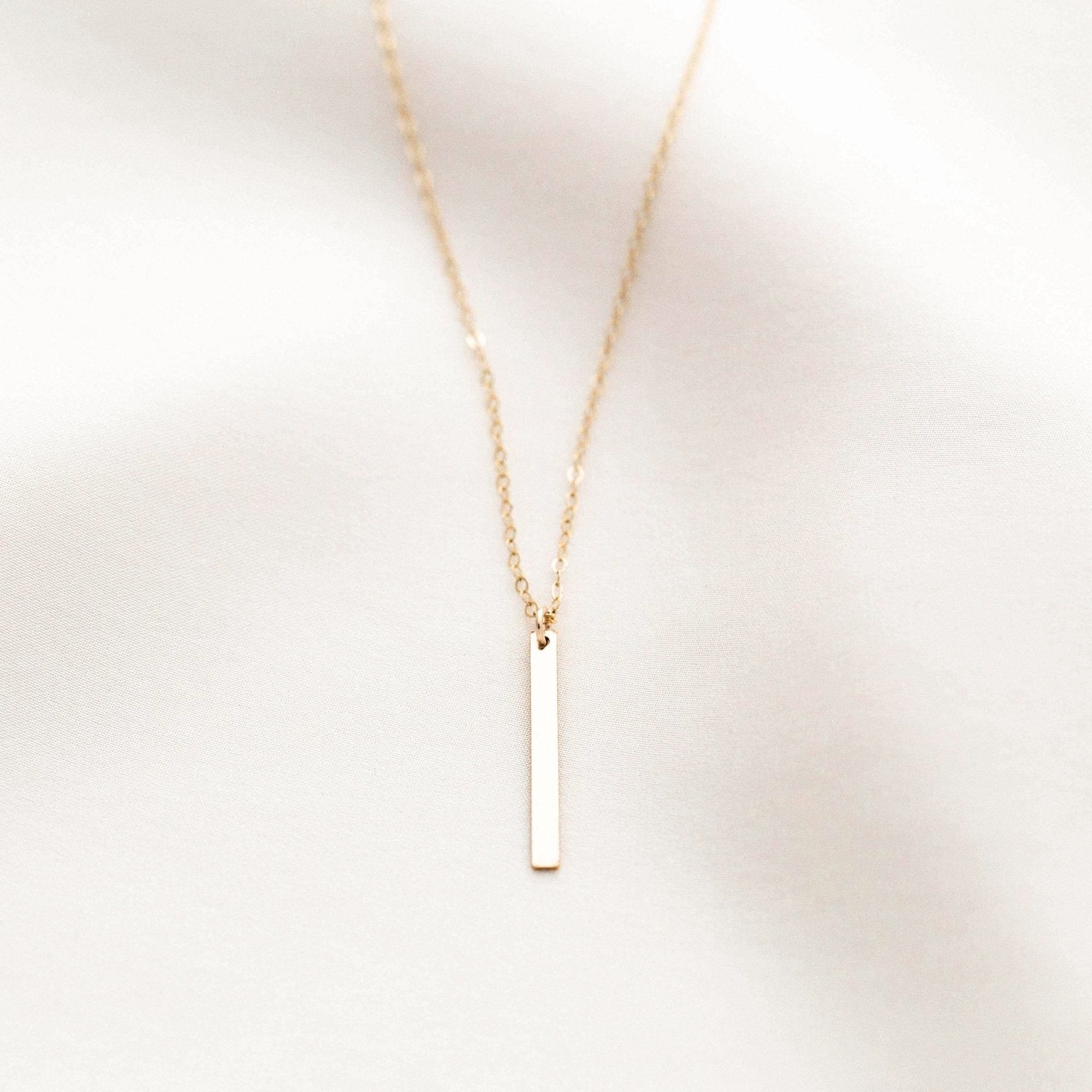 Hanging Bar Necklace