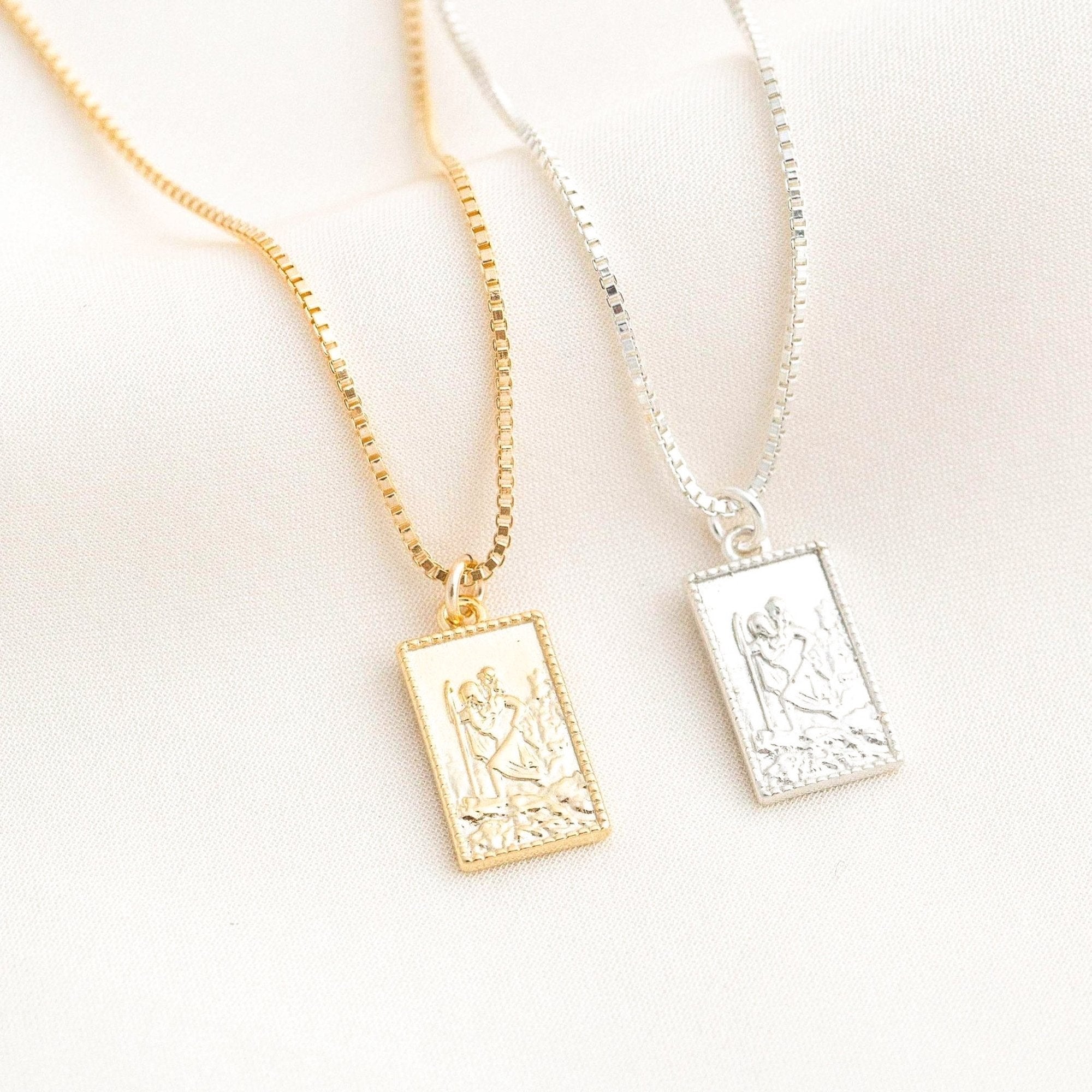 Rectangle Traveler's Necklace