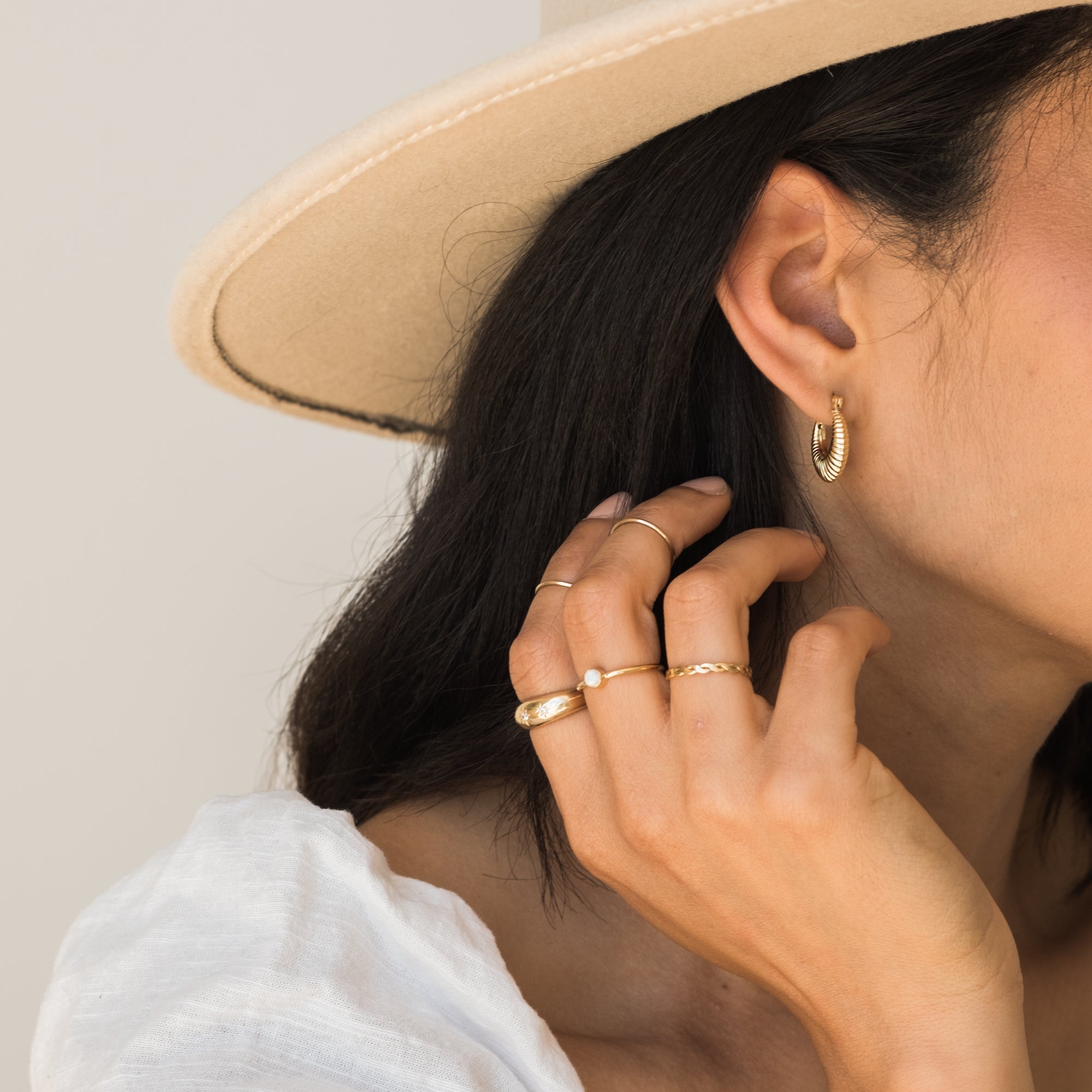 Ribbed Hoop Earrings