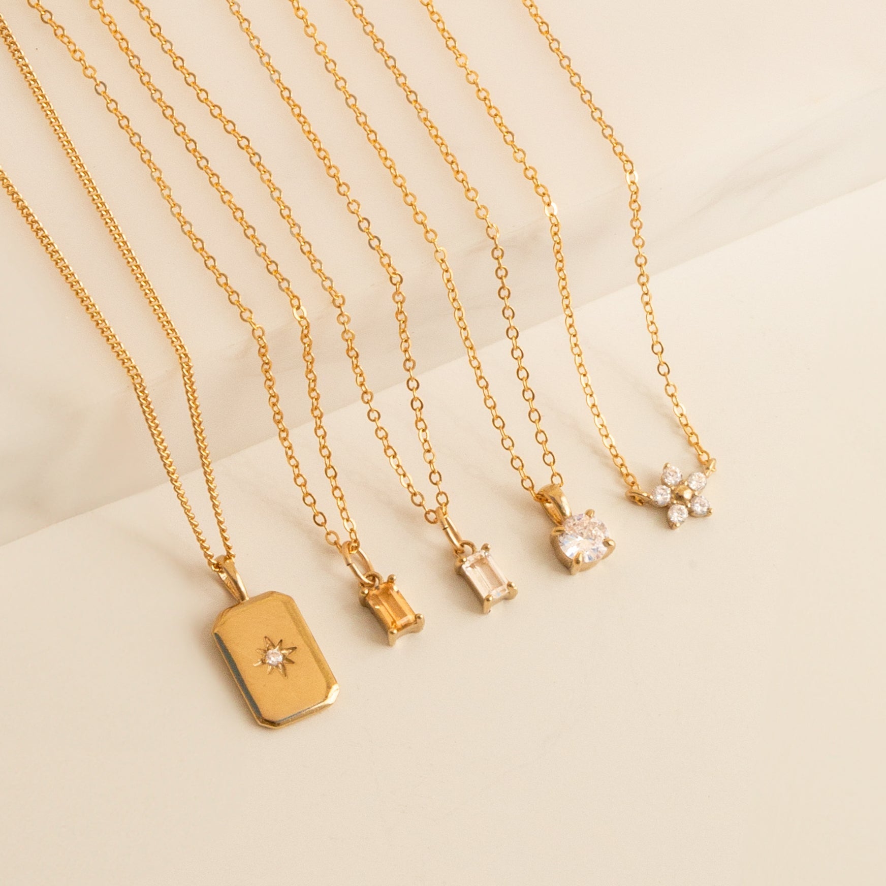 Hanging Solitaire Necklace