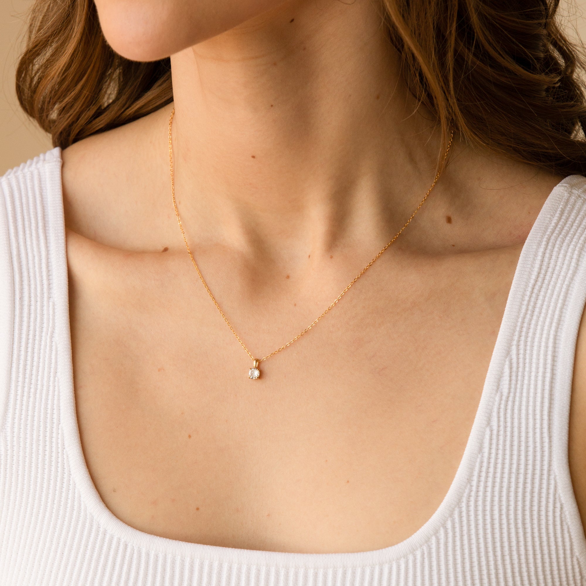 Hanging Solitaire Necklace